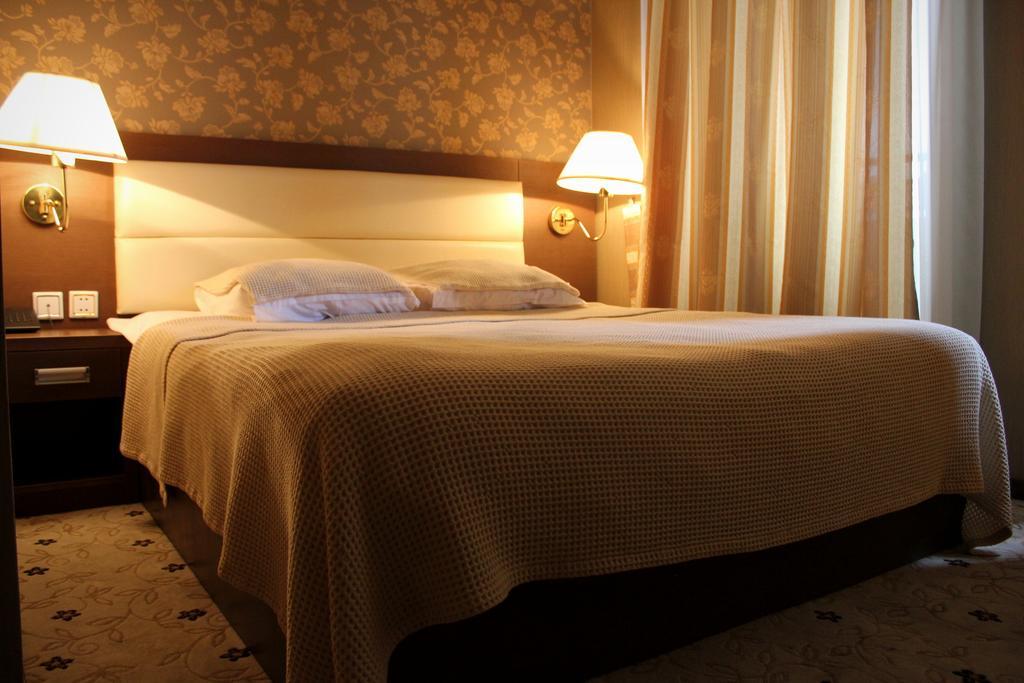 Hotel Empire Kutaisi Camera foto